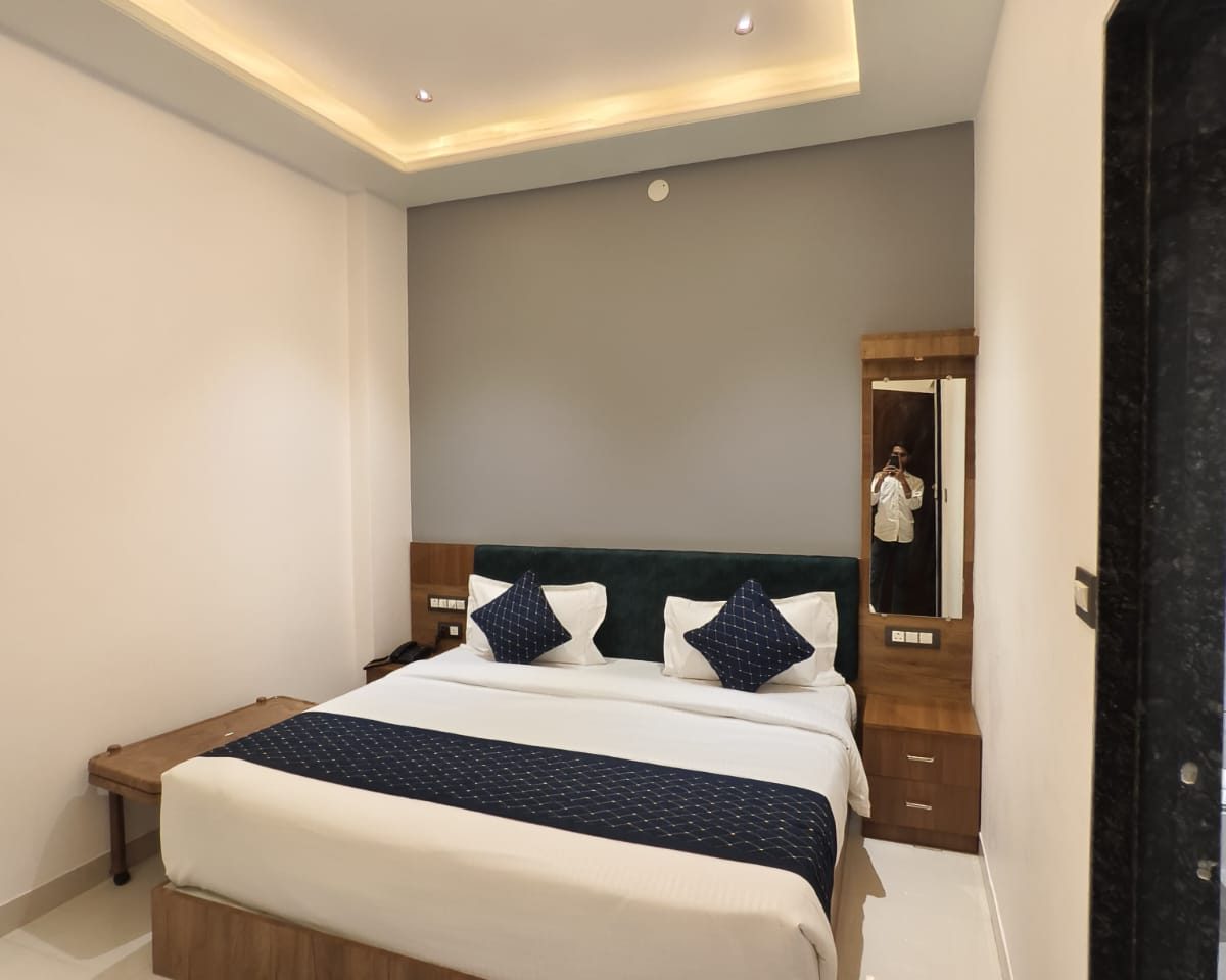 whatsapp image 2026 01 15 at 4.54.31 pm